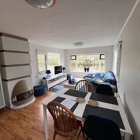 Cosy With Garden, Cleaning Included